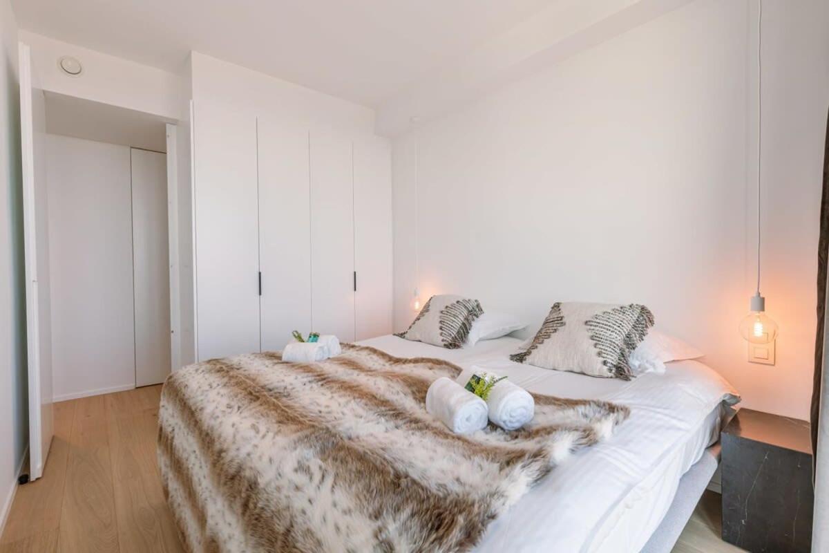 Huswell - Stunning Apartment With Breathtaking Views Oostende Bagian luar foto