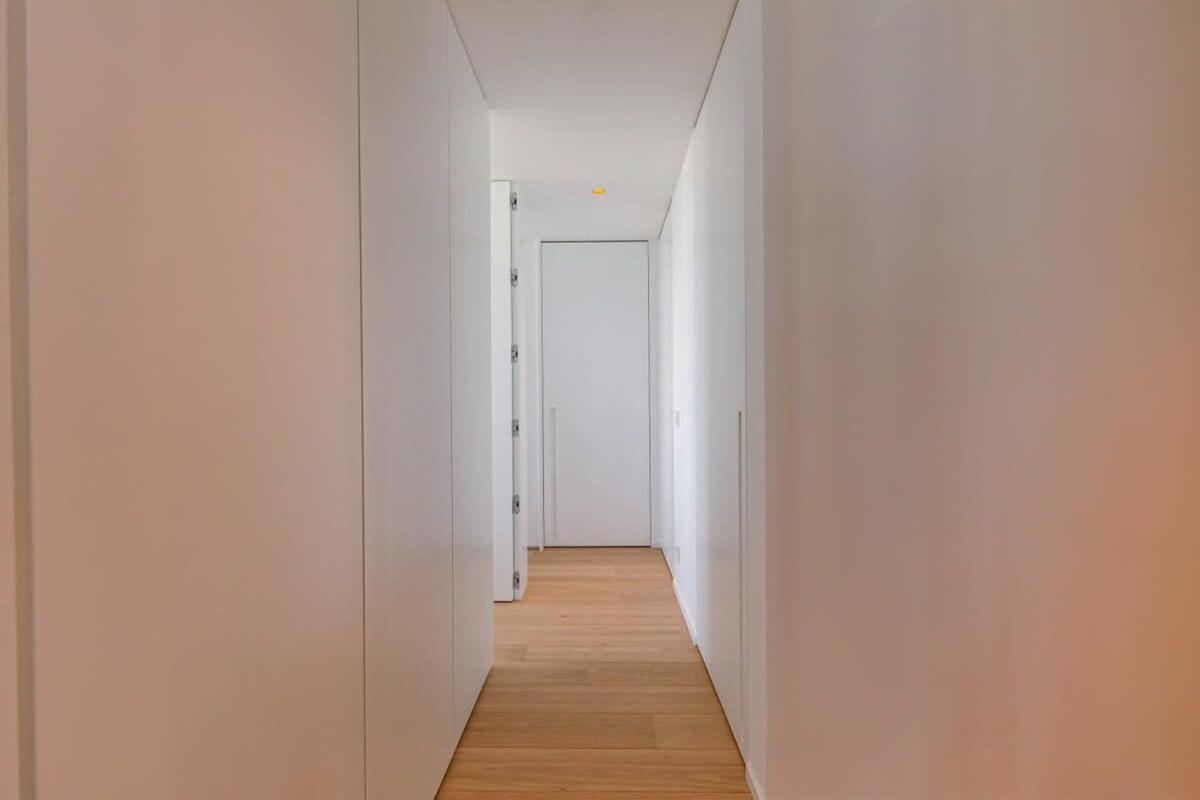 Huswell - Stunning Apartment With Breathtaking Views Oostende Bagian luar foto