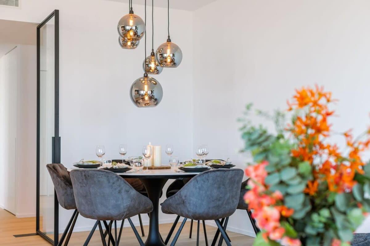 Huswell - Stunning Apartment With Breathtaking Views Oostende Bagian luar foto